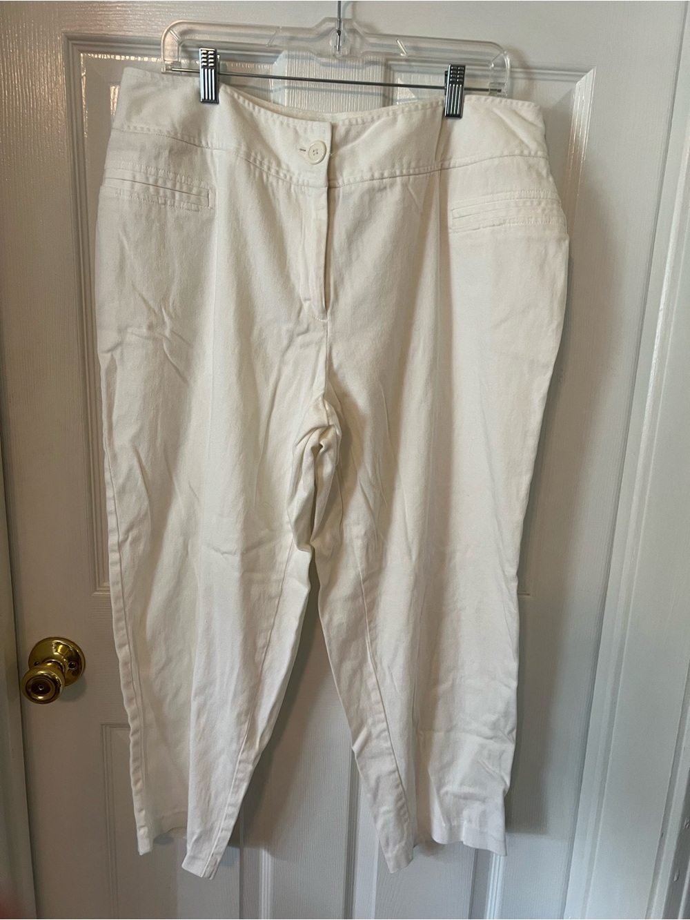 Courtenay Cream High-Rise Cropped Tapered Pants